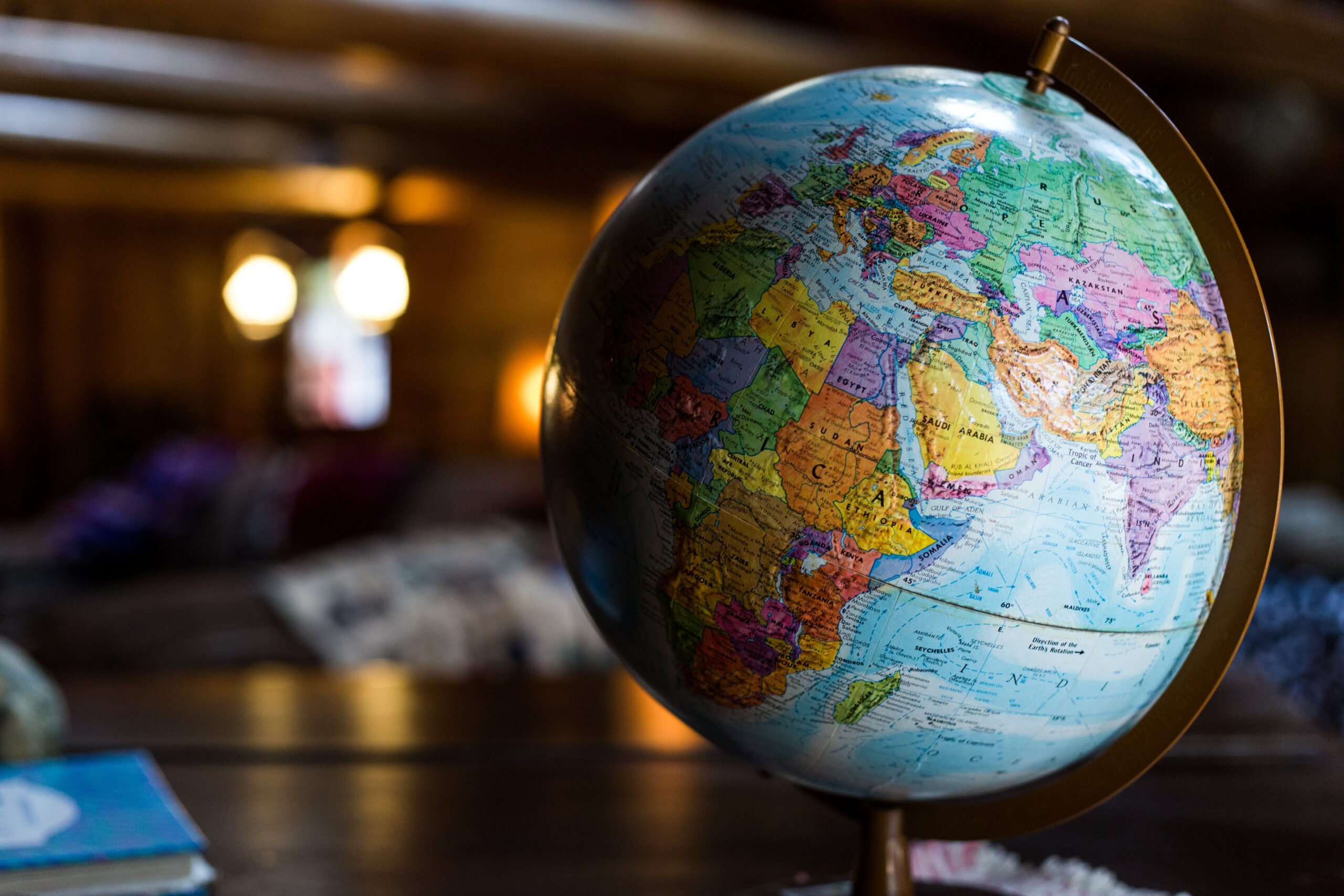 Globe banner